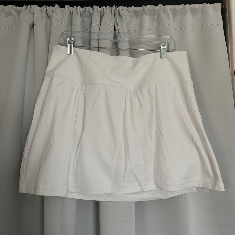 Athleta Salutation Stash High Rise Skort NWT